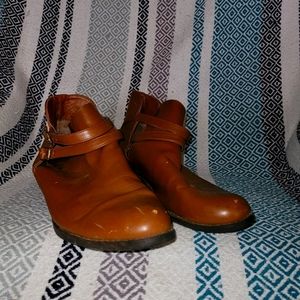 Brown ankle boots